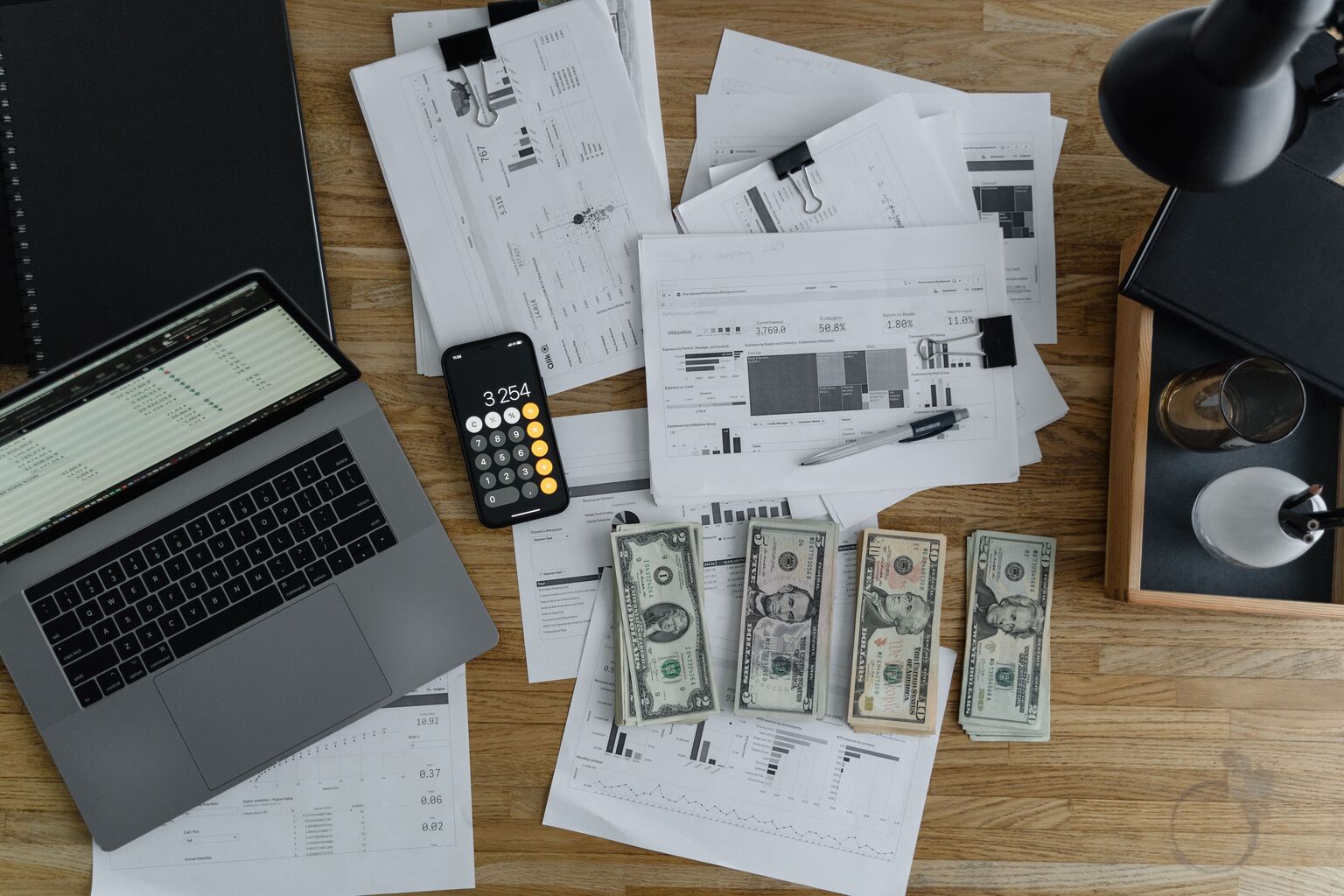 cpa desk space for payroll